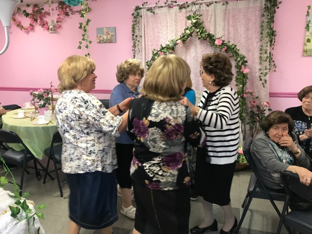 X+IDNDlmT%+OAAUTmIqQeA